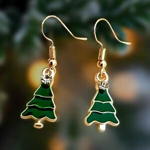 ⭐️ 5 for $25 Holiday Festive Christmas Tree Earrings Gold Tone